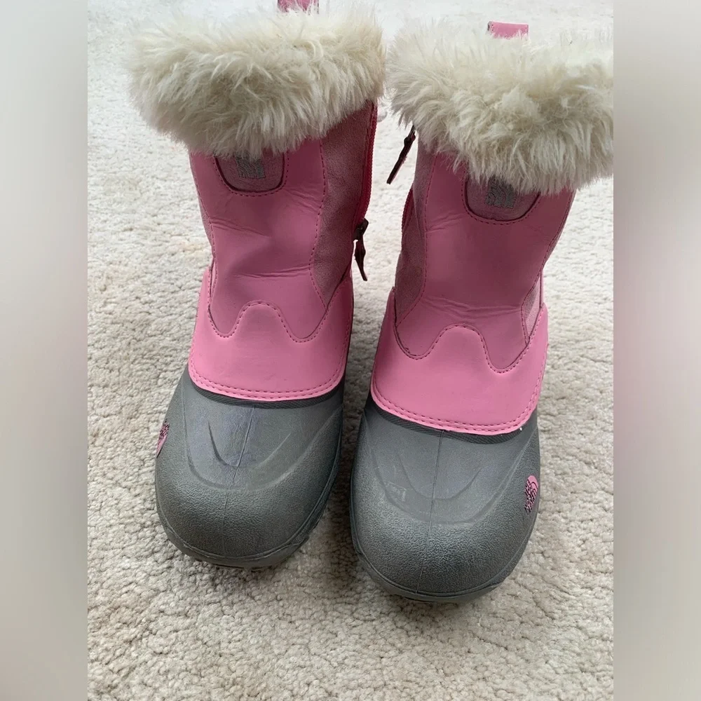 The North Face Size 4 Big Girl Greenland Heatseeker Winter Snow Boots